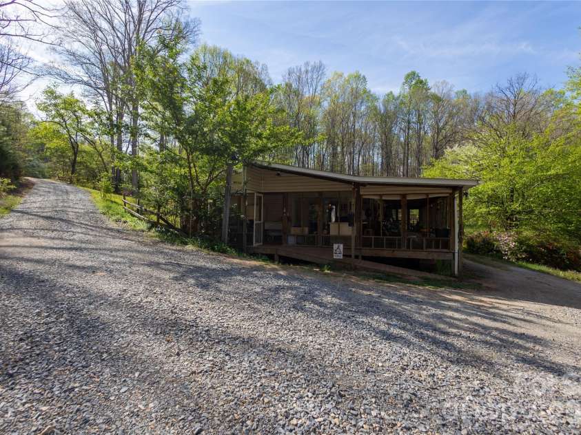 261 Groves Parkway, Union Mills, NC 28167.  MLS# CAR4370853, YatesRealty ID 17308. 