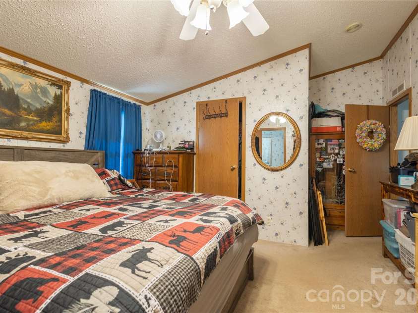 261 Groves Parkway, Union Mills, NC 28167.  MLS# CAR4370853, YatesRealty ID 17308. 