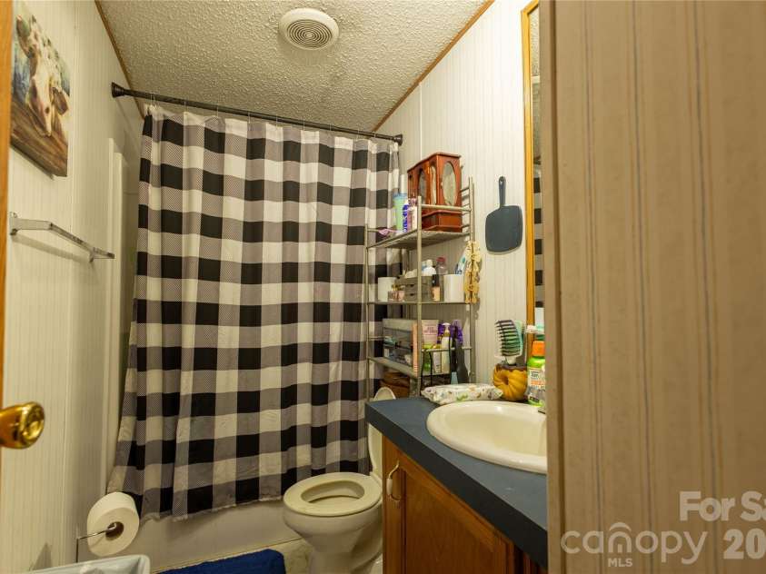 261 Groves Parkway, Union Mills, NC 28167.  MLS# CAR4370853, YatesRealty ID 17308. 