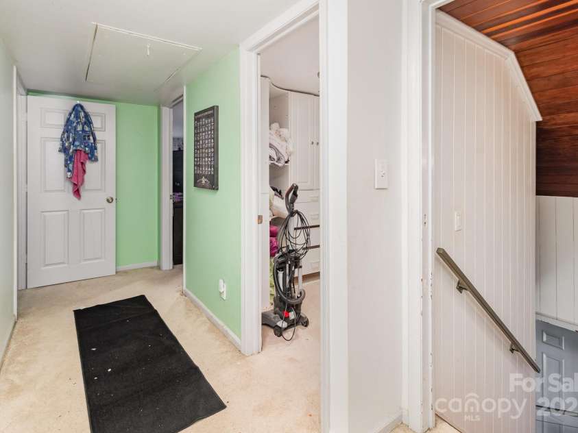 335 Summit Court, Concord, NC 28025.  MLS# CAR4267203, YatesRealty ID 1731. 