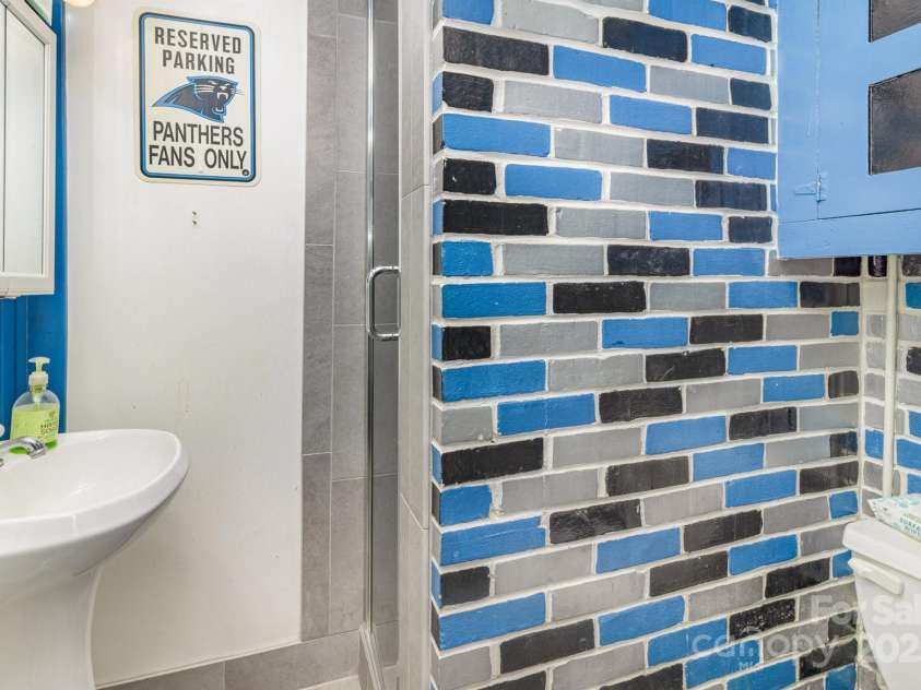 335 Summit Court, Concord, NC 28025.  MLS# CAR4267203, YatesRealty ID 1731. 