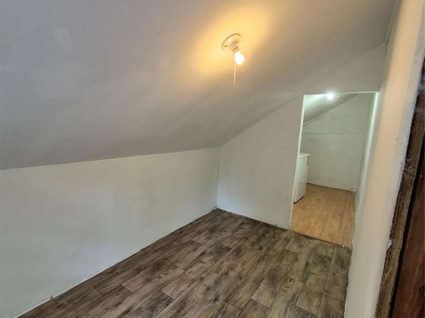 4 Three Dove Road, Candler, NC 28715.  MLS# CAR4258973, YatesRealty ID 17310. Upstairs bonus room