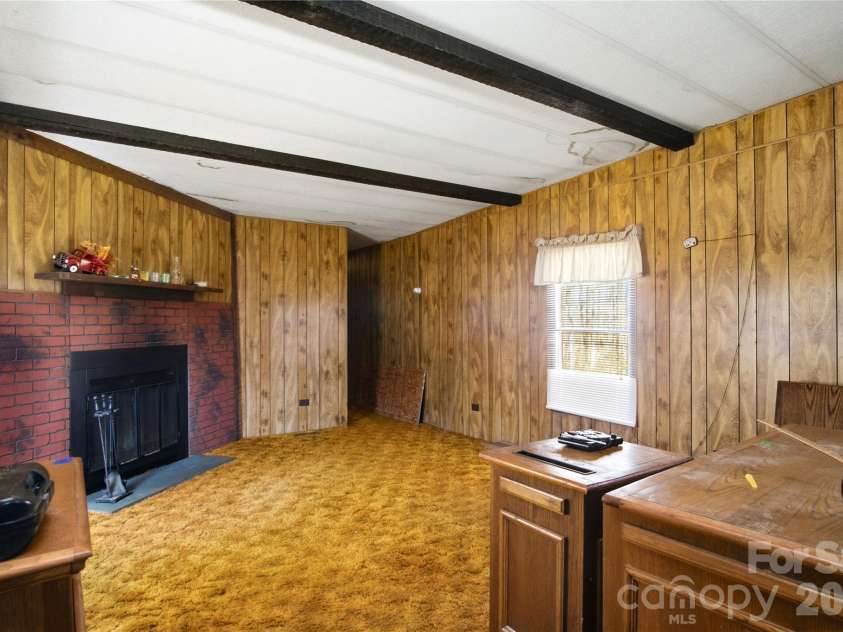3354 Wilkesboro Highway, Statesville, NC 28625.  MLS# CAR4355707, YatesRealty ID 17312. VIRTUAL STATING - removed some items