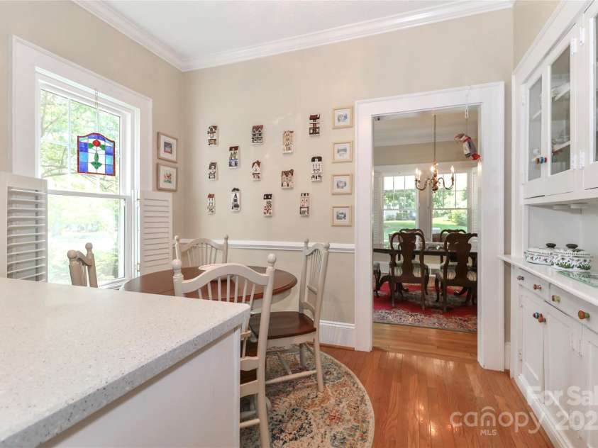 536 Carroll Street, Statesville, NC 28625.  MLS# CAR4266571, YatesRealty ID 17313. 