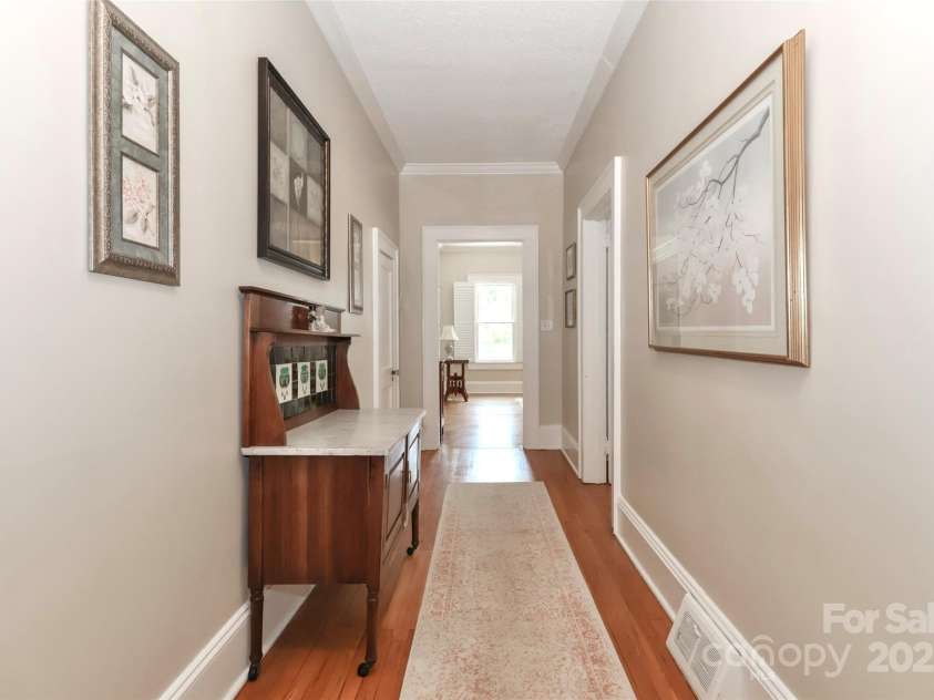 536 Carroll Street, Statesville, NC 28625.  MLS# CAR4266571, YatesRealty ID 17313. 