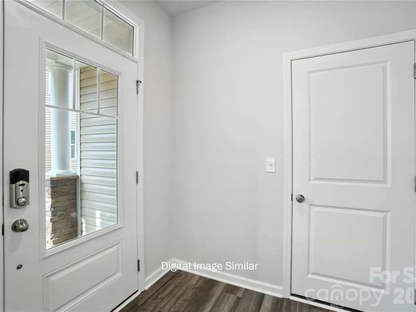 6026 Mallow Crossing Lane, Charlotte, NC 28213.  MLS# CAR4344708, YatesRealty ID 17313. 