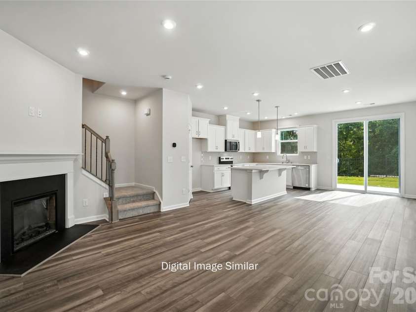 6026 Mallow Crossing Lane, Charlotte, NC 28213.  MLS# CAR4344708, YatesRealty ID 17313. 
