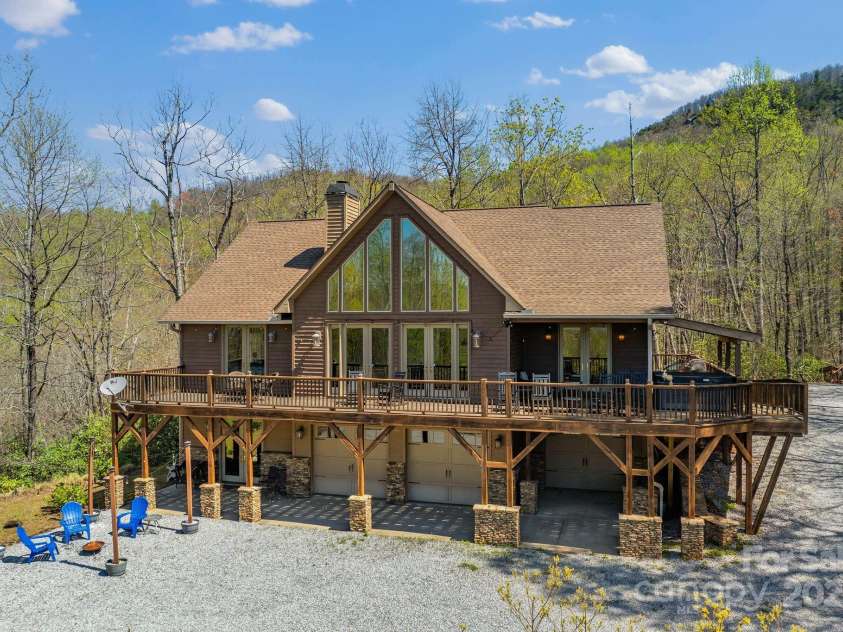 963 Lake Road, Old Fort, NC 28762.  MLS# CAR4241442, YatesRealty ID 17315. 