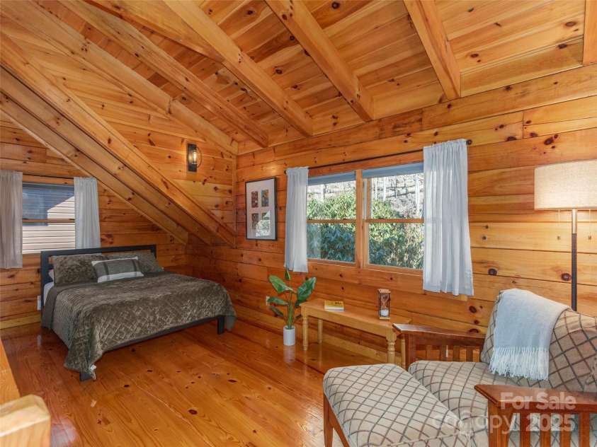 3424 Wesley Creek Road, Clyde, NC 28721.  MLS# CAR4227110, YatesRealty ID 17316. 