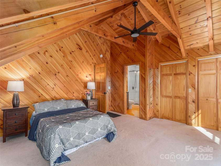 3424 Wesley Creek Road, Clyde, NC 28721.  MLS# CAR4227110, YatesRealty ID 17316. 