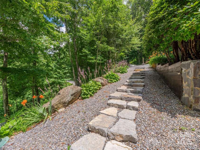 3424 Wesley Creek Road, Clyde, NC 28721.  MLS# CAR4227110, YatesRealty ID 17316. 
