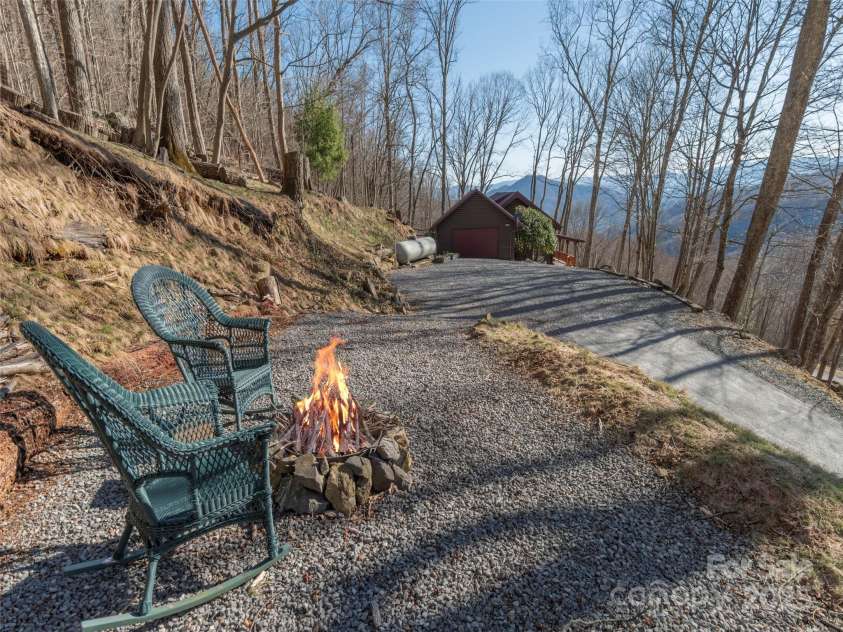 3424 Wesley Creek Road, Clyde, NC 28721.  MLS# CAR4227110, YatesRealty ID 17316. 
