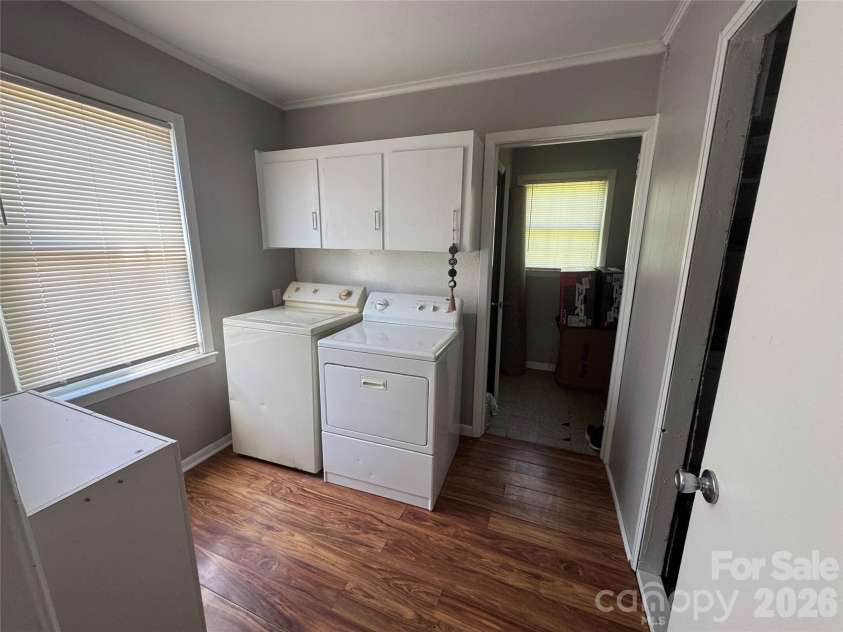 1405 Hickory Grove Road, Gastonia, NC 28056.  MLS# CAR4374777, YatesRealty ID 17317. 1407