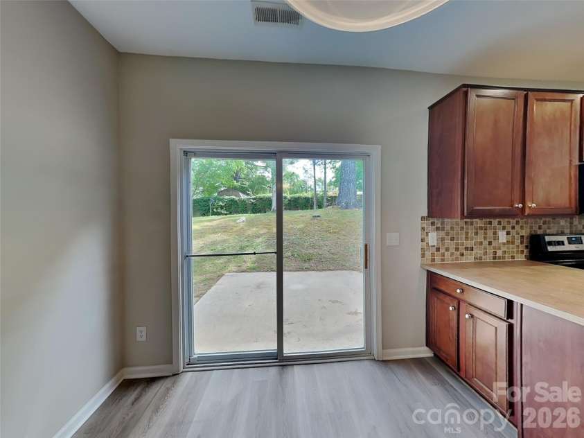 4208 Lawrence Daniel Drive, Matthews, NC 28104.  MLS# CAR4368967, YatesRealty ID 17320. 
