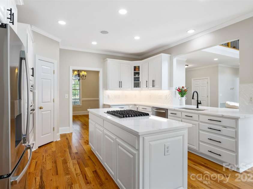 6409 Barkley Farm Road, Huntersville, NC 28078.  MLS# CAR4259962, YatesRealty ID 17320. 