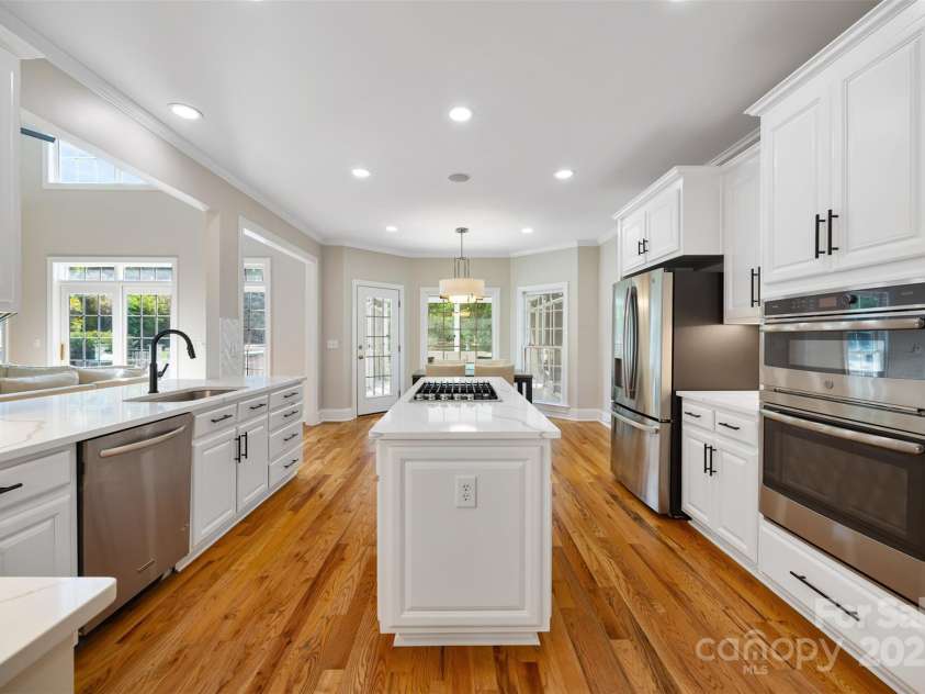 6409 Barkley Farm Road, Huntersville, NC 28078.  MLS# CAR4259962, YatesRealty ID 17320. 