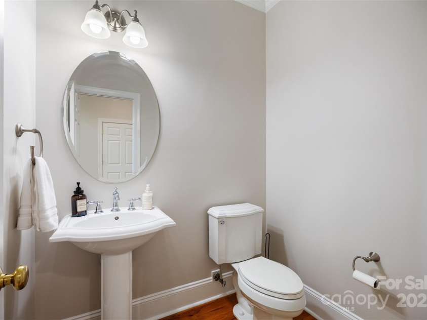 6409 Barkley Farm Road, Huntersville, NC 28078.  MLS# CAR4259962, YatesRealty ID 17320. 
