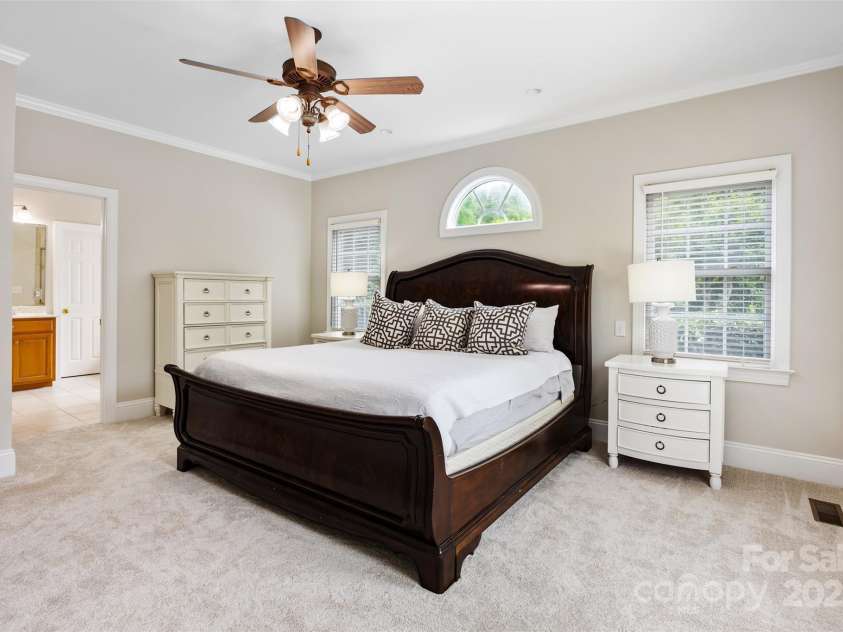 6409 Barkley Farm Road, Huntersville, NC 28078.  MLS# CAR4259962, YatesRealty ID 17320. 