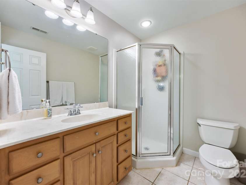 6409 Barkley Farm Road, Huntersville, NC 28078.  MLS# CAR4259962, YatesRealty ID 17320. 