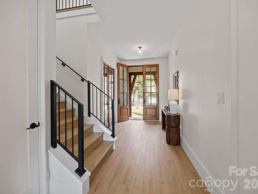 9627 Riviera Drive, Sherrills Ford, NC 28673.  MLS# CAR4365567, YatesRealty ID 17321. 