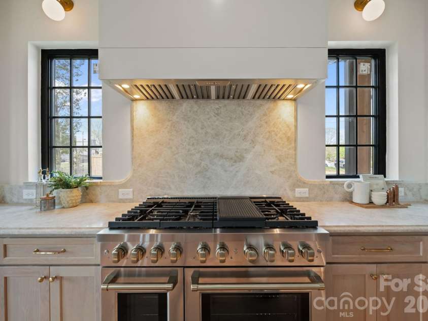 9627 Riviera Drive, Sherrills Ford, NC 28673.  MLS# CAR4365567, YatesRealty ID 17321. 