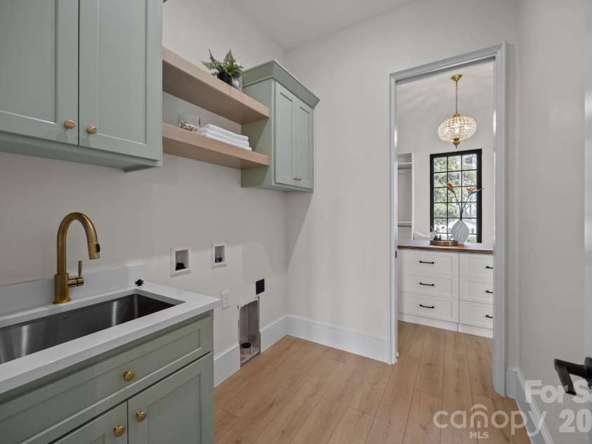 9627 Riviera Drive, Sherrills Ford, NC 28673.  MLS# CAR4365567, YatesRealty ID 17321. 