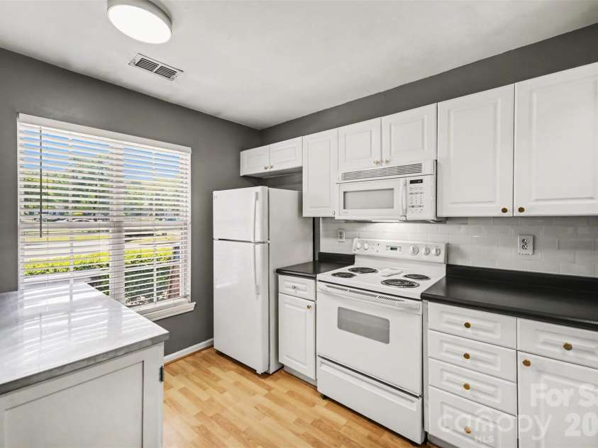 12730 Spirit Bound Way, Charlotte, NC 28273.  MLS# CAR4373318, YatesRealty ID 17322. 