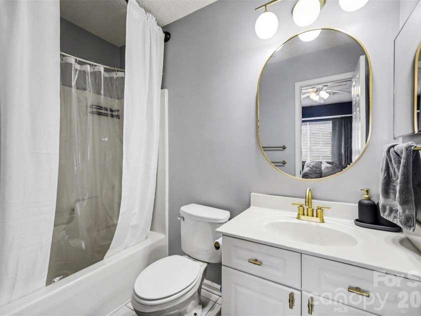 12730 Spirit Bound Way, Charlotte, NC 28273.  MLS# CAR4373318, YatesRealty ID 17322. 