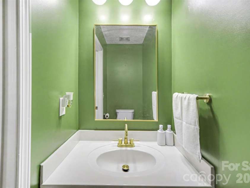 12730 Spirit Bound Way, Charlotte, NC 28273.  MLS# CAR4373318, YatesRealty ID 17322. 