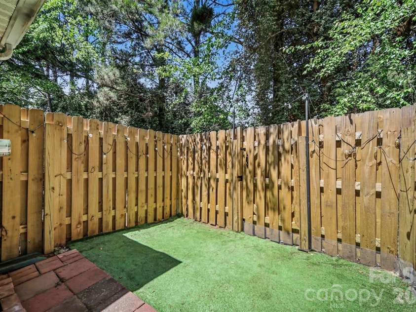 12730 Spirit Bound Way, Charlotte, NC 28273.  MLS# CAR4373318, YatesRealty ID 17322. 