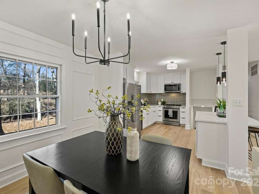 6706 Queensberry Drive, Charlotte, NC 28226.  MLS# CAR4281560, YatesRealty ID 17323. 