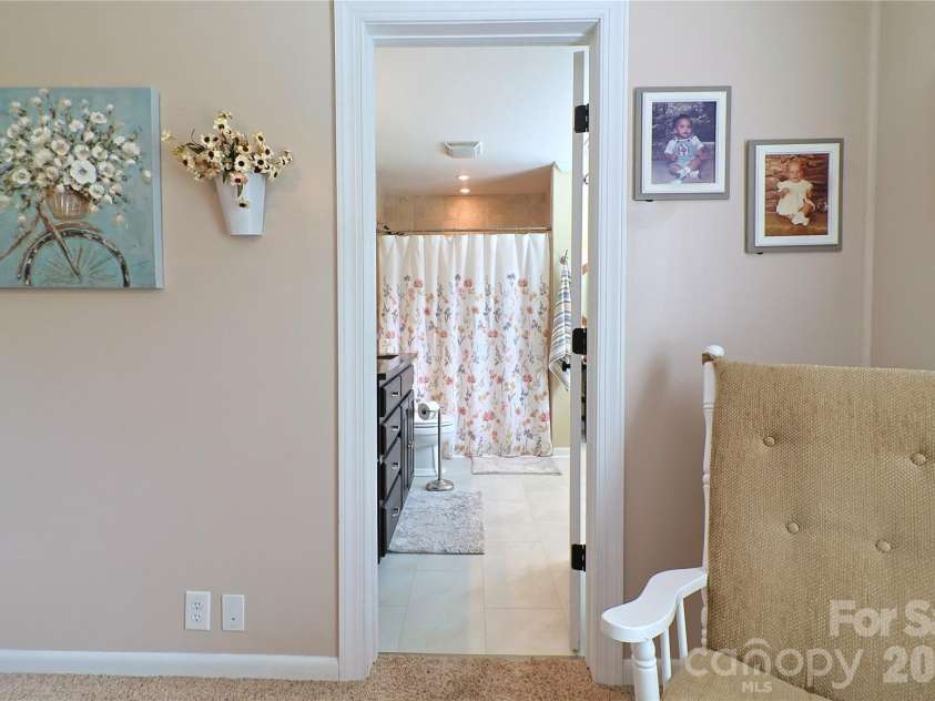 104 Ware Loop Drive, Kings Mountain, NC 28086.  MLS# CAR4366952, YatesRealty ID 17325. 