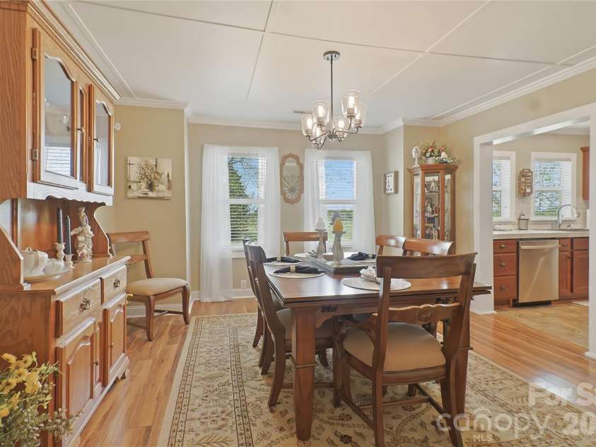 104 Ware Loop Drive, Kings Mountain, NC 28086.  MLS# CAR4366952, YatesRealty ID 17325. 