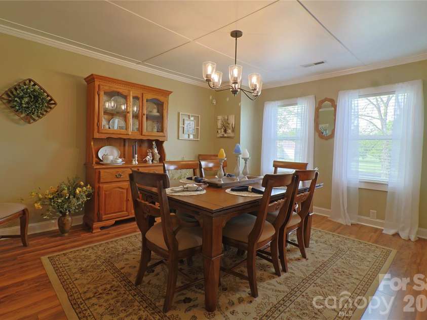 104 Ware Loop Drive, Kings Mountain, NC 28086.  MLS# CAR4366952, YatesRealty ID 17325. 