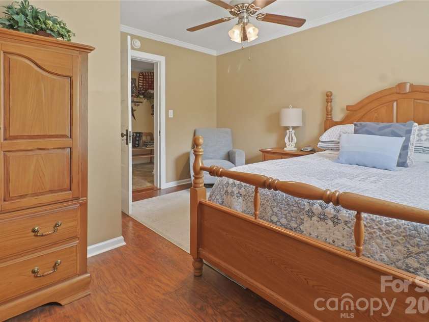 104 Ware Loop Drive, Kings Mountain, NC 28086.  MLS# CAR4366952, YatesRealty ID 17325. 