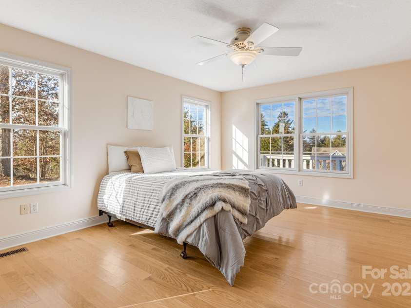 198 Double Brook Drive, Weaverville, NC 28787.  MLS# CAR4209394, YatesRealty ID 17325. 