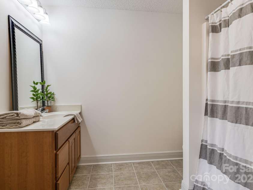 198 Double Brook Drive, Weaverville, NC 28787.  MLS# CAR4209394, YatesRealty ID 17325. 