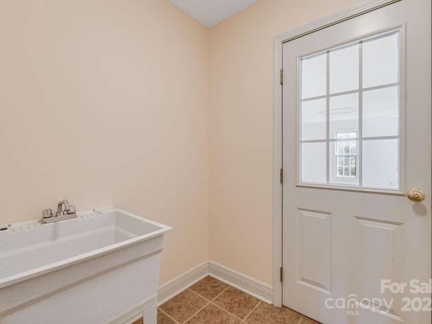 198 Double Brook Drive, Weaverville, NC 28787.  MLS# CAR4209394, YatesRealty ID 17325. 