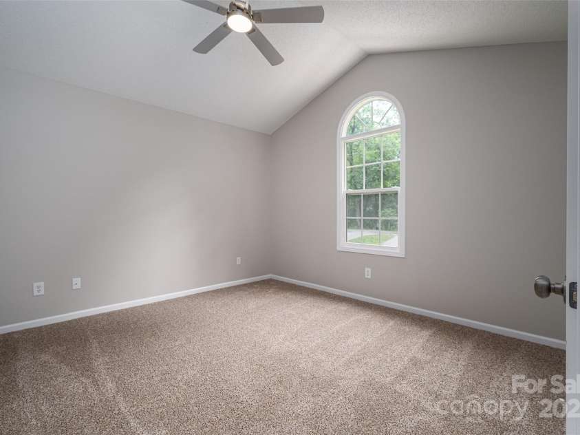 1520 28th Street, Hickory, NC 28602.  MLS# CAR4262661, YatesRealty ID 17326. Bedroom 3 View 2