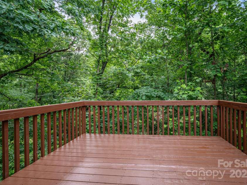 1520 28th Street, Hickory, NC 28602.  MLS# CAR4262661, YatesRealty ID 17326. Deck