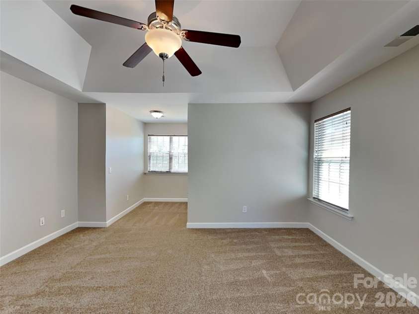11206 Scottsman Trace Drive, Charlotte, NC 28273.  MLS# CAR4371475, YatesRealty ID 17327. Primary bedroom