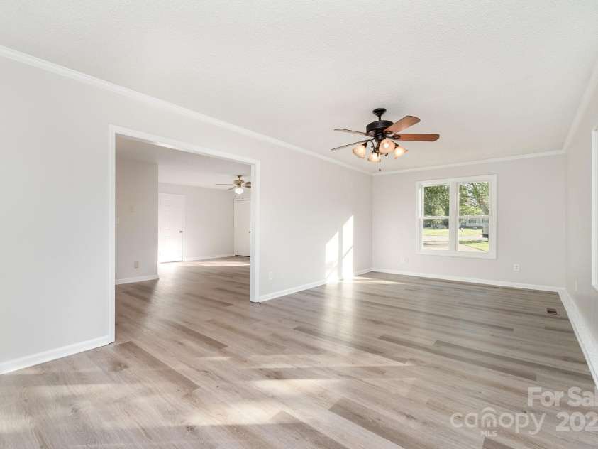 341 Cline Drive, Salisbury, NC 28146.  MLS# CAR4224209, YatesRealty ID 17327. 