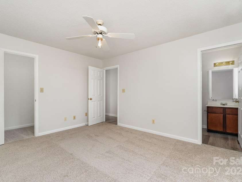 341 Cline Drive, Salisbury, NC 28146.  MLS# CAR4224209, YatesRealty ID 17327. 