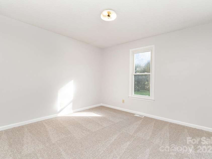 341 Cline Drive, Salisbury, NC 28146.  MLS# CAR4224209, YatesRealty ID 17327. 