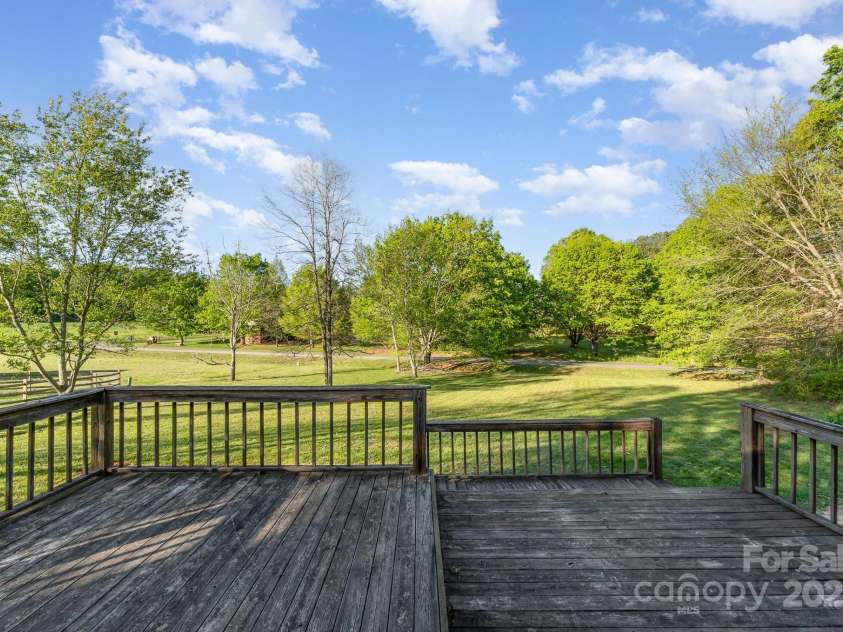 341 Cline Drive, Salisbury, NC 28146.  MLS# CAR4224209, YatesRealty ID 17327. 