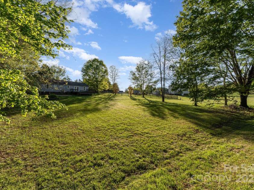 341 Cline Drive, Salisbury, NC 28146.  MLS# CAR4224209, YatesRealty ID 17327. 