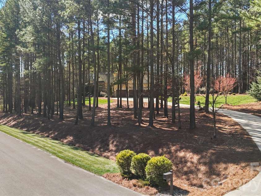 170 Silver Falls Drive, Troutman, NC 28166.  MLS# CAR4352020, YatesRealty ID 17328. 
