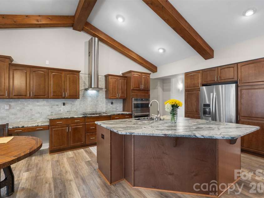170 Silver Falls Drive, Troutman, NC 28166.  MLS# CAR4352020, YatesRealty ID 17328. 