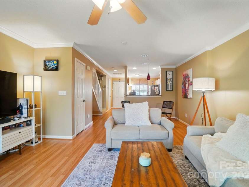 9036 Four Mile Creek Road, Charlotte, NC 28277.  MLS# CAR4243828, YatesRealty ID 17328. 