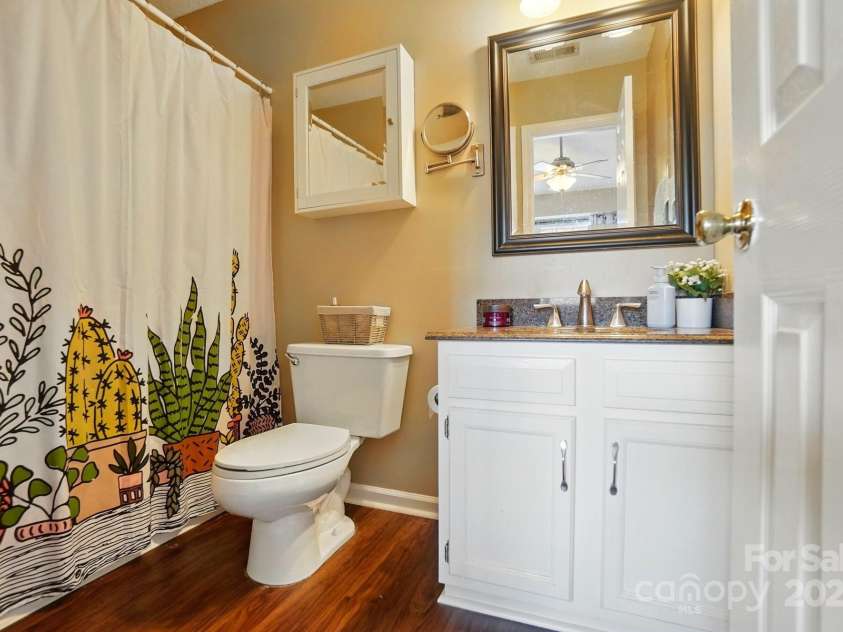 9036 Four Mile Creek Road, Charlotte, NC 28277.  MLS# CAR4243828, YatesRealty ID 17328. 